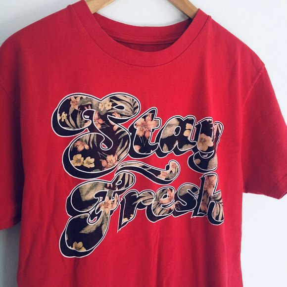 Vintage Style 'Stay Fresh' Unisex T-Shirt - Picture 3 of 6